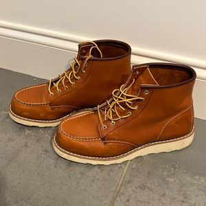 Red wing women’s boots 8.5